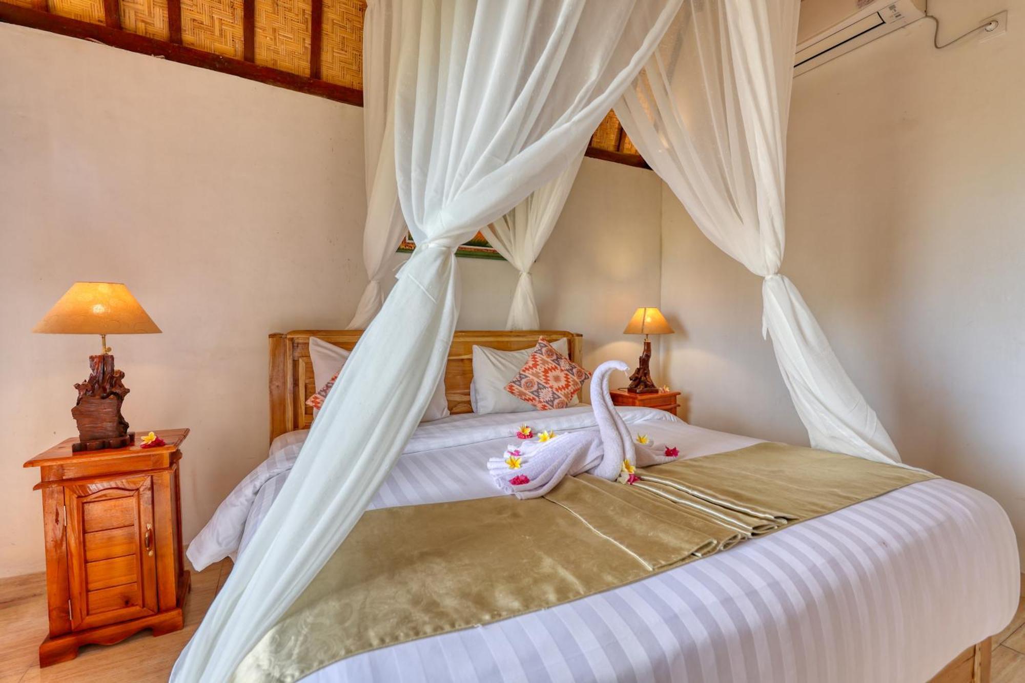 Bagia Bungalows Batumadeg Esterno foto