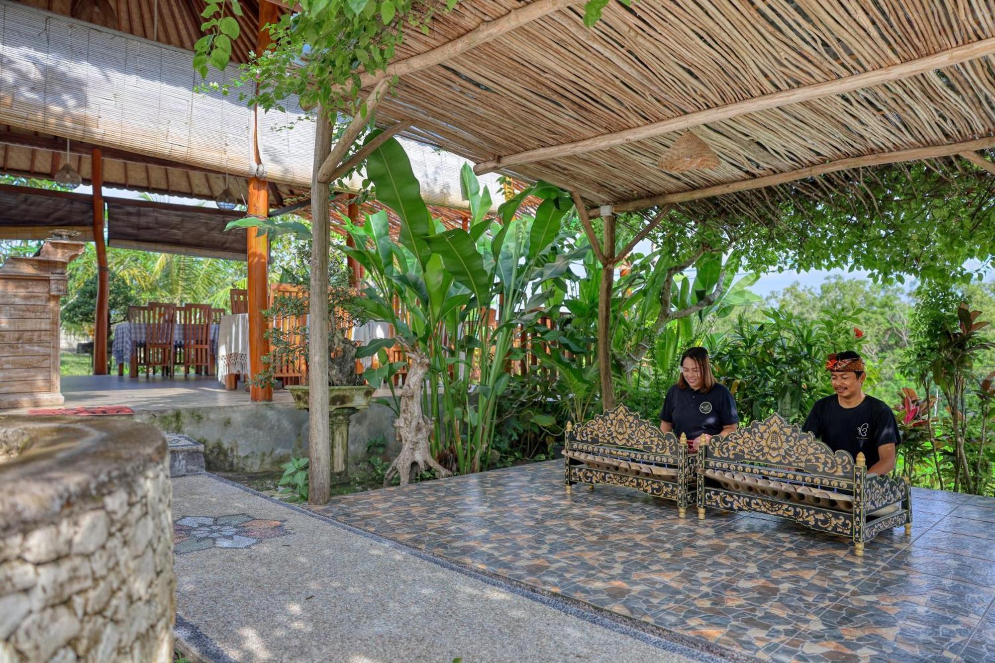 Bagia Bungalows Batumadeg Esterno foto